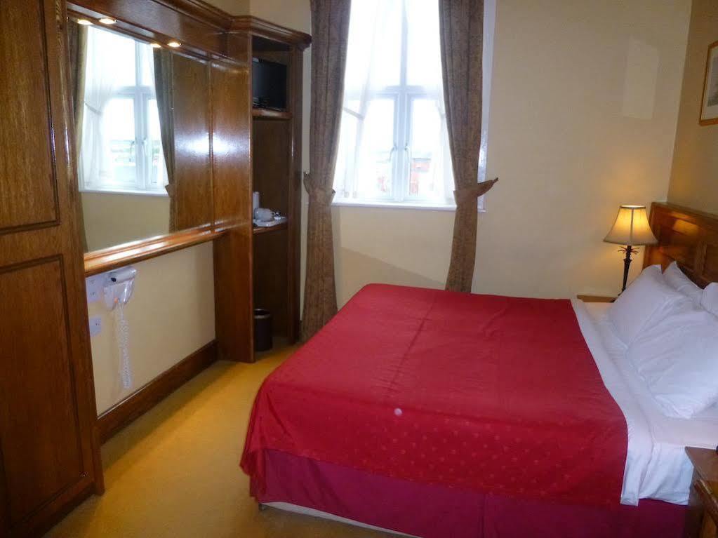 Scholars Townhouse Hotel 드로이다 외부 사진